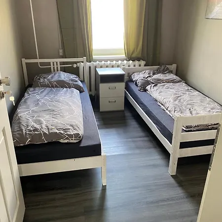 M&R Motel *