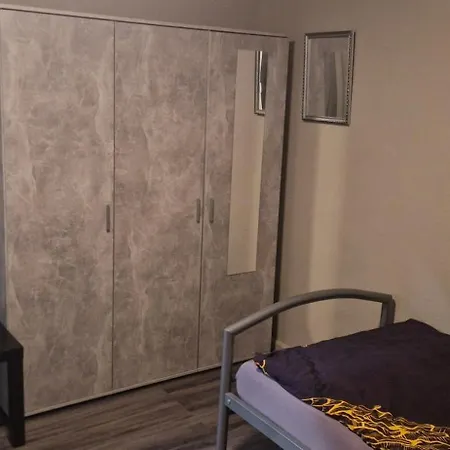 Hostel M&r *