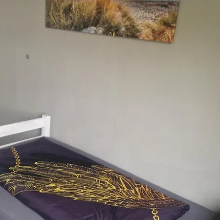 M&R Motel Hostel *